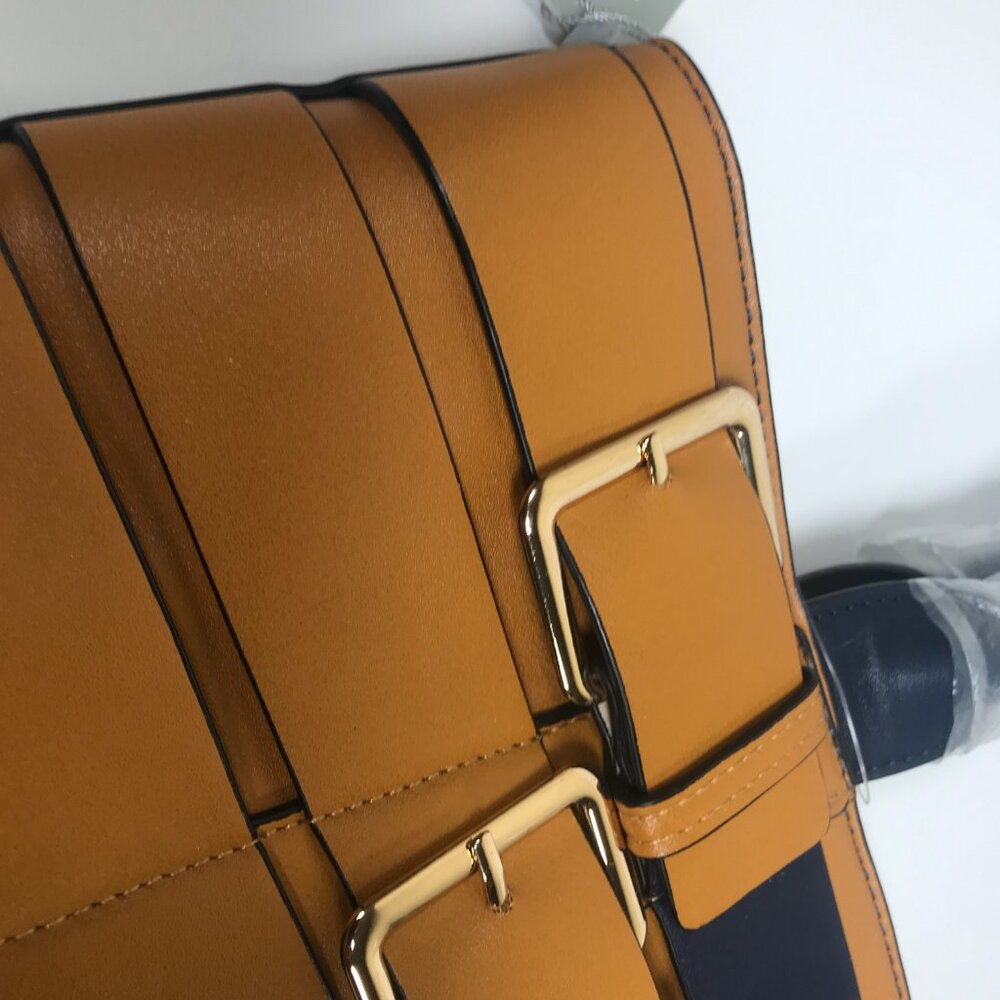 Redfox Purse - Picture 4 of 16